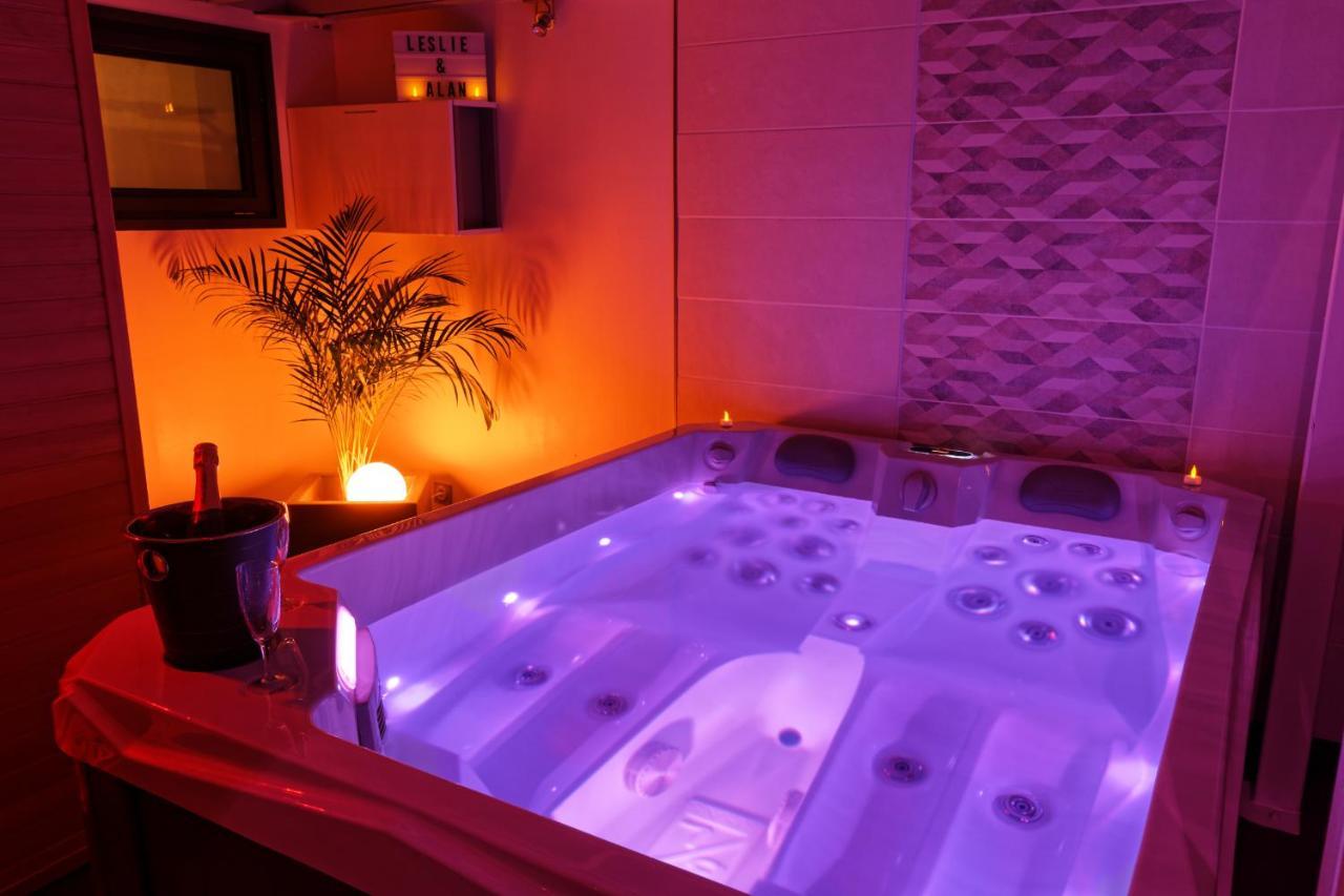Romance Spa Lofts Haut De Gamme Avec Sauna Le Havre Luaran gambar
