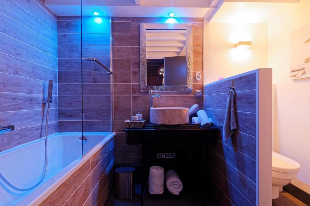 Romance Spa Lofts Haut De Gamme Avec Sauna Le Havre Luaran gambar