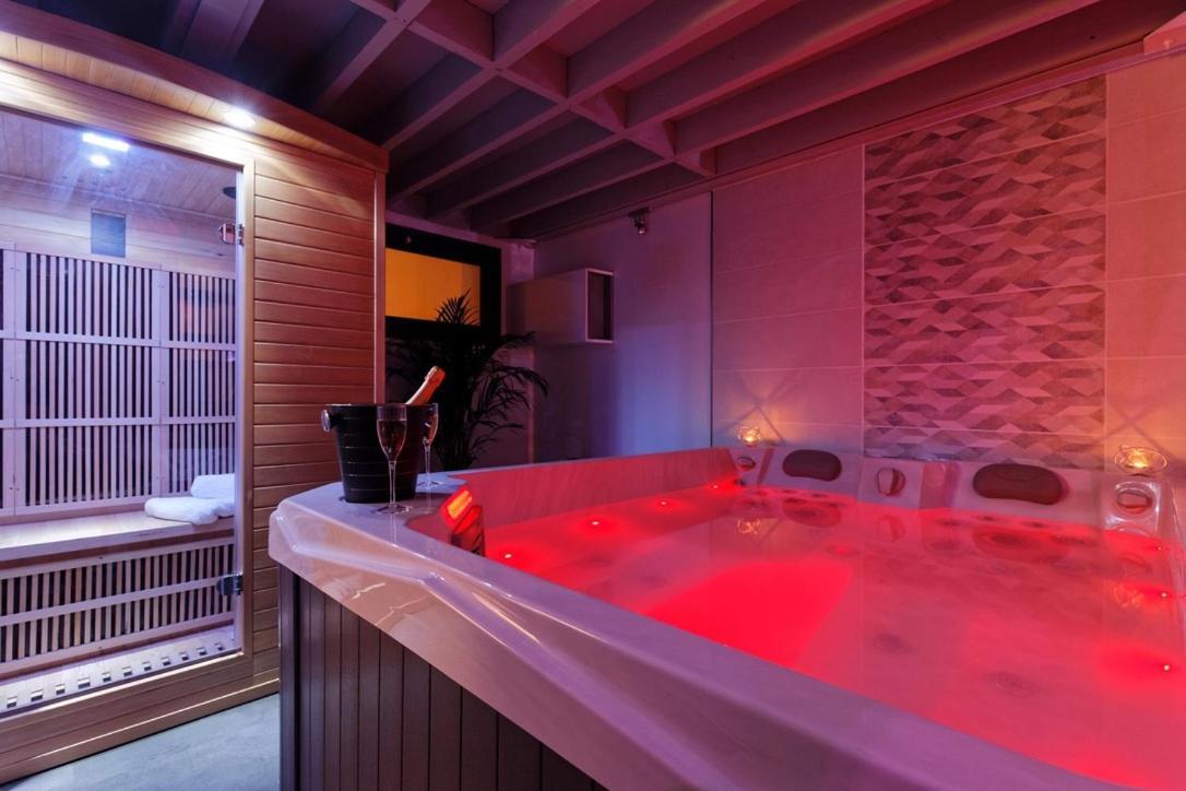 Romance Spa Lofts Haut De Gamme Avec Sauna Le Havre Luaran gambar